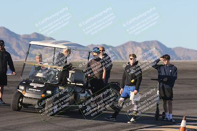 media/Oct-30-2025-Racers Edge (Thu) [[dabbdaf680]]/1-Around the Pits- Track Walk/